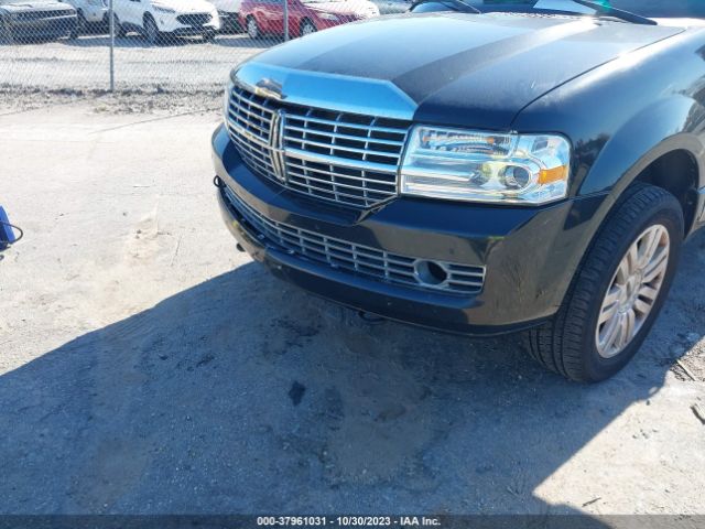 Photo 5 VIN: 5LMJJ2J52CEL07631 - LINCOLN NAVIGATOR 