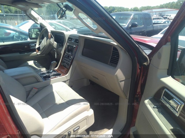 Photo 4 VIN: 5LMJJ2J52EEL06160 - LINCOLN NAVIGATOR 