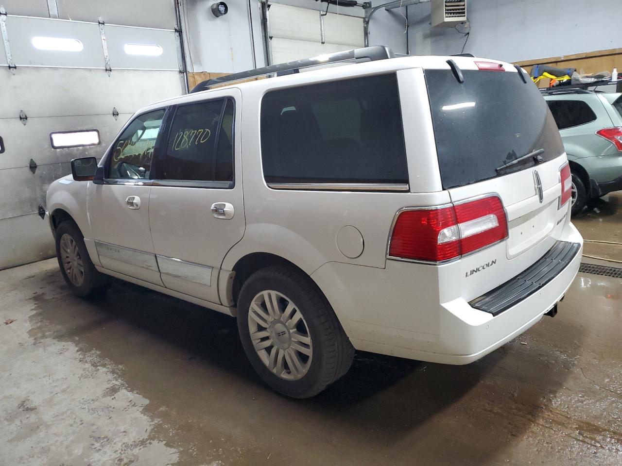 Photo 1 VIN: 5LMJJ2J52EEL08555 - LINCOLN NAVIGATOR 