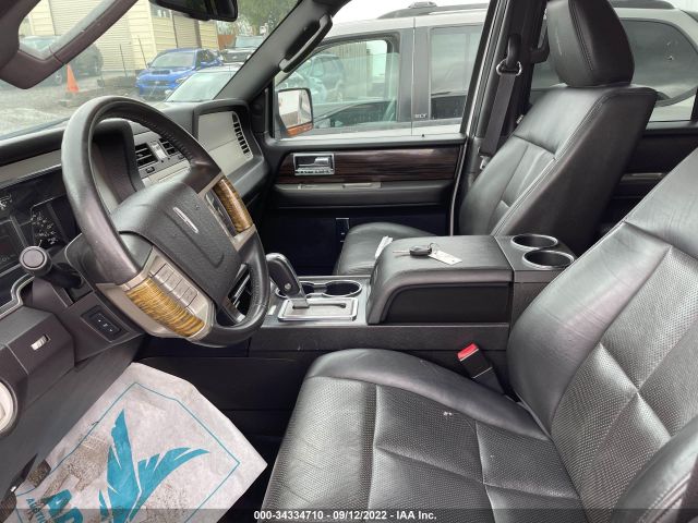 Photo 4 VIN: 5LMJJ2J53AEJ06561 - LINCOLN NAVIGATOR 