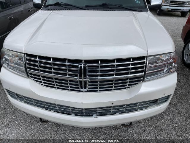 Photo 5 VIN: 5LMJJ2J53AEJ06561 - LINCOLN NAVIGATOR 