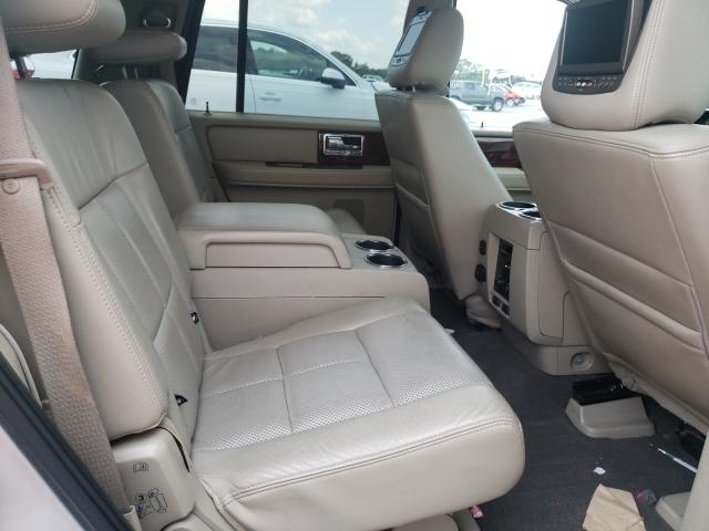 Photo 5 VIN: 5LMJJ2J53BEJ00485 - LINCOLN NAVIGATOR 