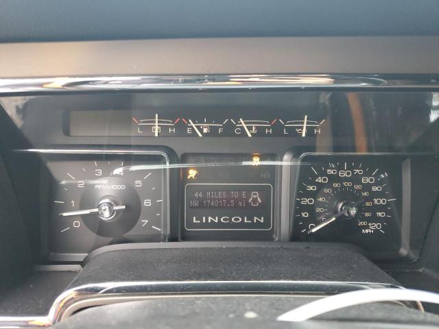 Photo 8 VIN: 5LMJJ2J53BEJ03158 - LINCOLN NAVIGATOR 