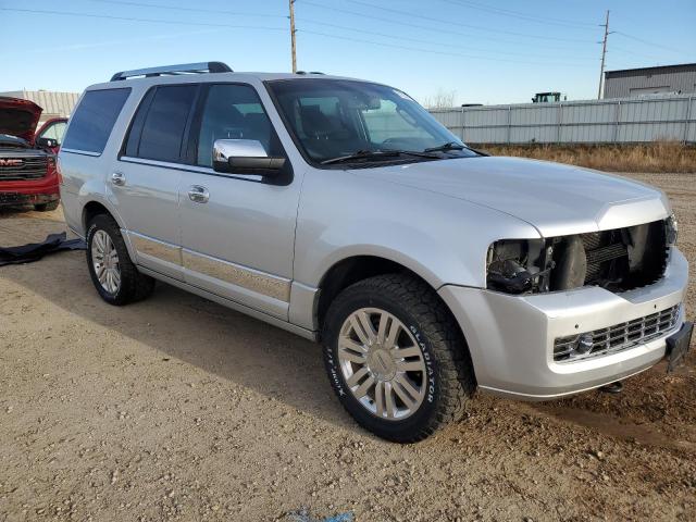 Photo 3 VIN: 5LMJJ2J53BEJ07825 - LINCOLN NAVIGATOR 