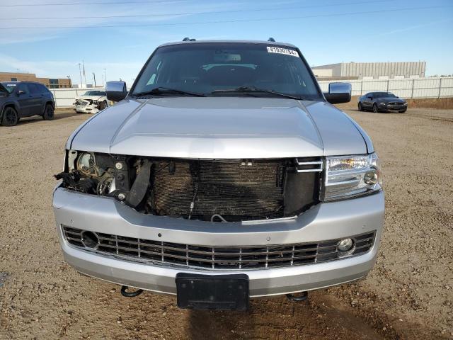 Photo 4 VIN: 5LMJJ2J53BEJ07825 - LINCOLN NAVIGATOR 