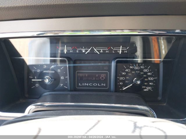 Photo 6 VIN: 5LMJJ2J53DEL01547 - LINCOLN NAVIGATOR 