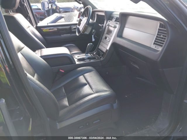 Photo 4 VIN: 5LMJJ2J54AEJ03183 - LINCOLN NAVIGATOR 