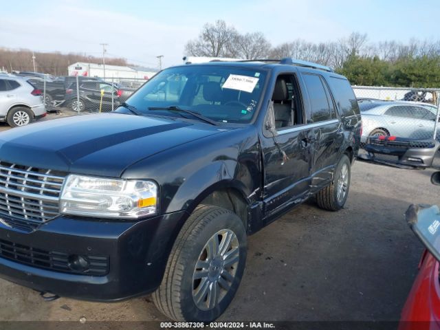 Photo 5 VIN: 5LMJJ2J54AEJ03183 - LINCOLN NAVIGATOR 