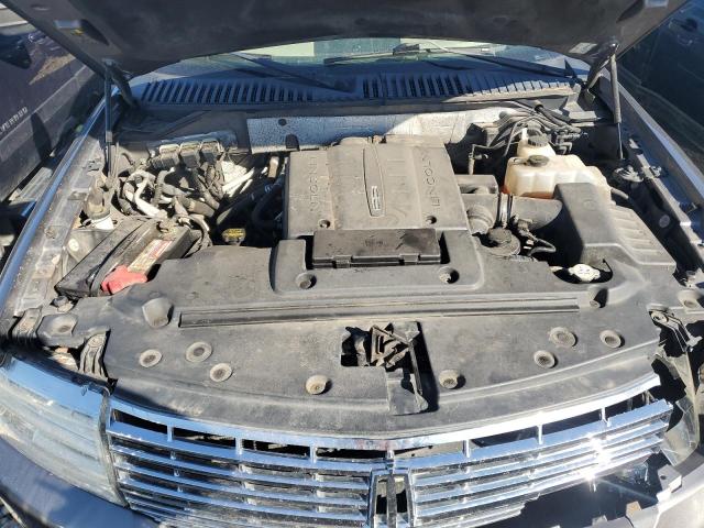 Photo 11 VIN: 5LMJJ2J54BEJ08255 - LINCOLN NAVIGATOR 