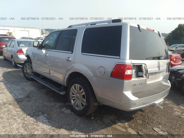 Photo 2 VIN: 5LMJJ2J54BEJ09373 - LINCOLN NAVIGATOR 