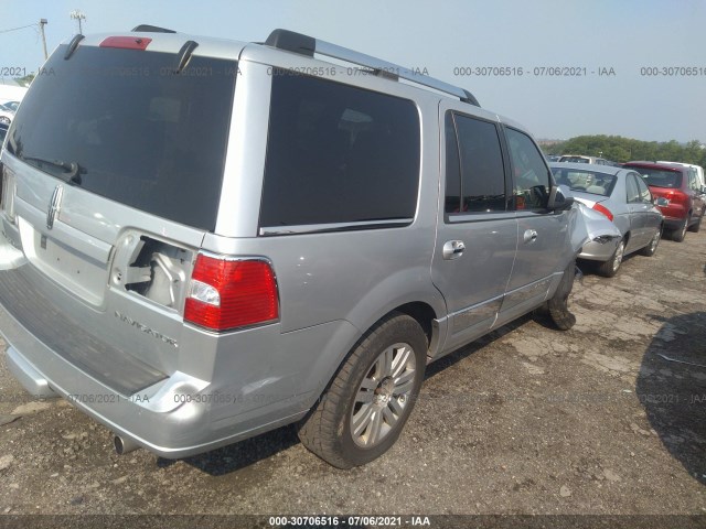 Photo 3 VIN: 5LMJJ2J54BEJ09373 - LINCOLN NAVIGATOR 