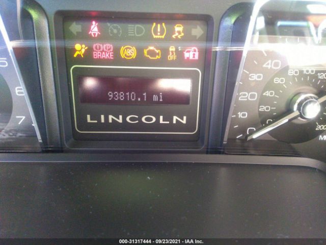 Photo 6 VIN: 5LMJJ2J54DEL04800 - LINCOLN NAVIGATOR 