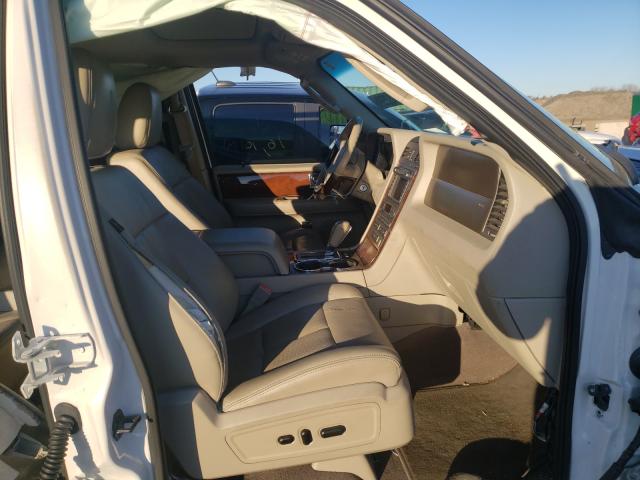 Photo 4 VIN: 5LMJJ2J54EEL06726 - LINCOLN NAVIGATOR 