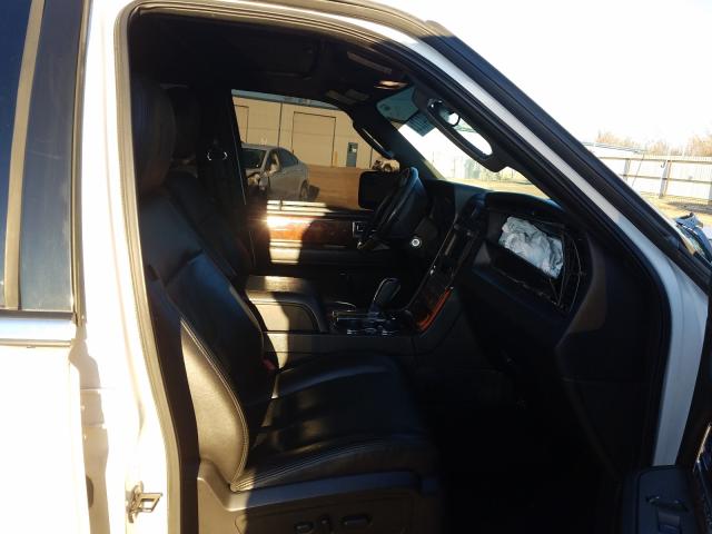 Photo 4 VIN: 5LMJJ2J55CEL03816 - LINCOLN NAVIGATOR 