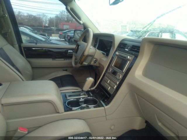 Photo 4 VIN: 5LMJJ2J56AEJ08823 - LINCOLN NAVIGATOR 