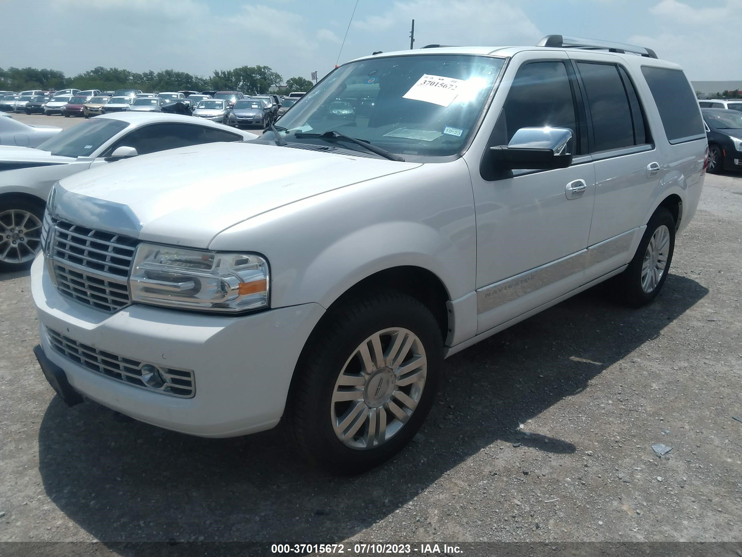 Photo 1 VIN: 5LMJJ2J56EEL08753 - LINCOLN NAVIGATOR 