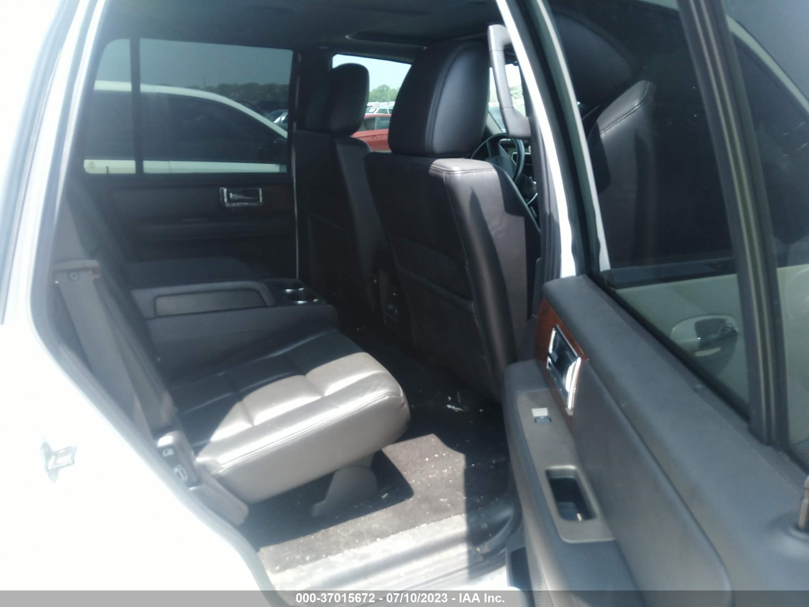 Photo 7 VIN: 5LMJJ2J56EEL08753 - LINCOLN NAVIGATOR 