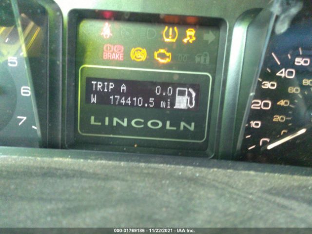 Photo 6 VIN: 5LMJJ2J57AEJ01525 - LINCOLN NAVIGATOR 