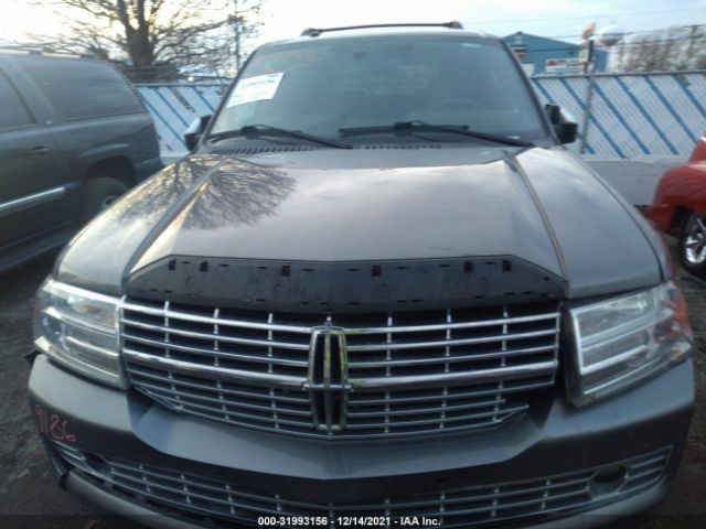 Photo 5 VIN: 5LMJJ2J57AEJ01525 - LINCOLN NAVIGATOR 