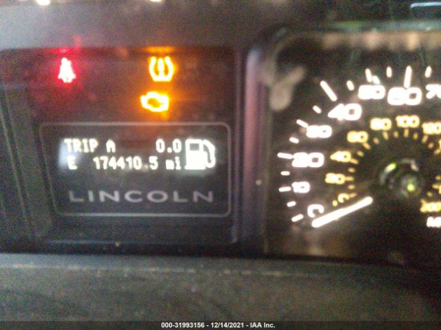 Photo 6 VIN: 5LMJJ2J57AEJ01525 - LINCOLN NAVIGATOR 