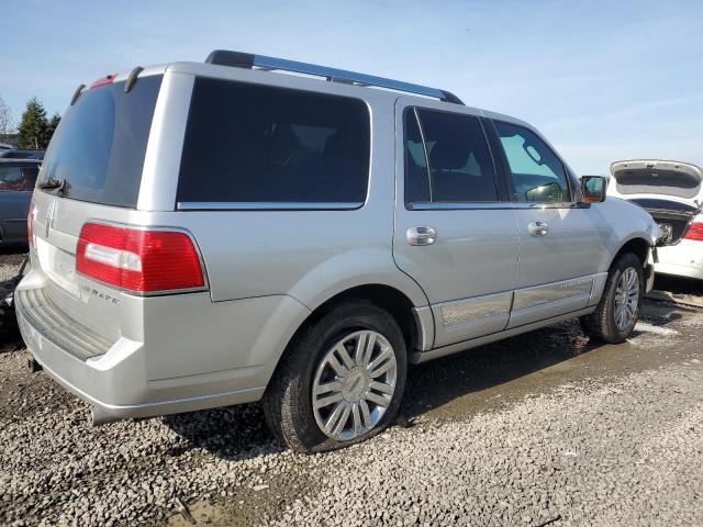 Photo 2 VIN: 5LMJJ2J57AEJ03730 - LINCOLN NAVIGATOR 