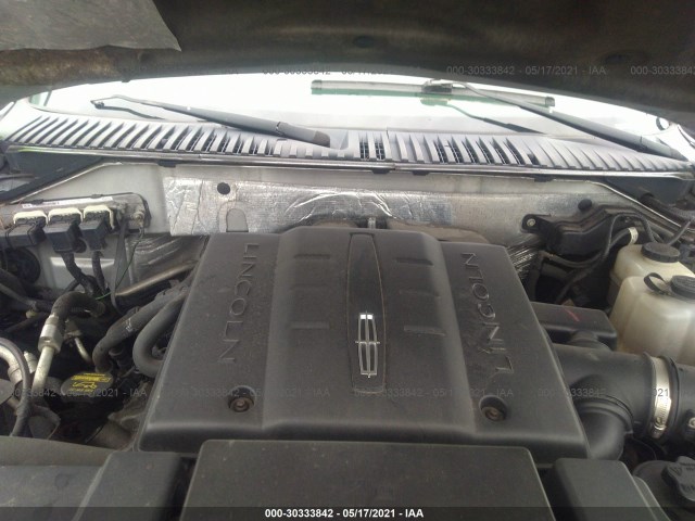 Photo 9 VIN: 5LMJJ2J57AEJ07275 - LINCOLN NAVIGATOR 