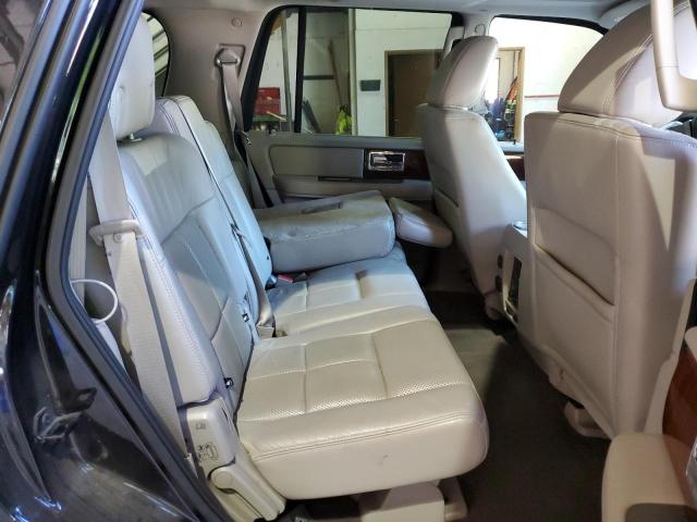 Photo 10 VIN: 5LMJJ2J57BEJ02434 - LINCOLN NAVIGATOR 