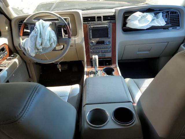 Photo 7 VIN: 5LMJJ2J57BEJ02434 - LINCOLN NAVIGATOR 