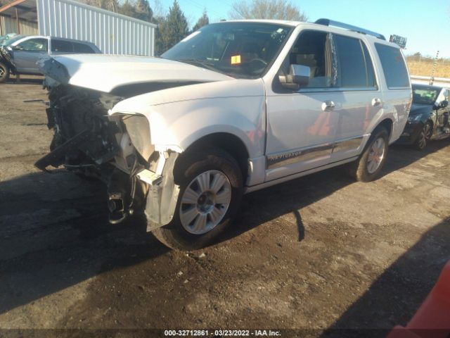 Photo 1 VIN: 5LMJJ2J57BEJ05494 - LINCOLN NAVIGATOR 