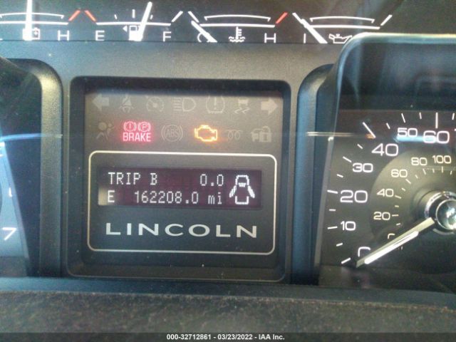 Photo 6 VIN: 5LMJJ2J57BEJ05494 - LINCOLN NAVIGATOR 