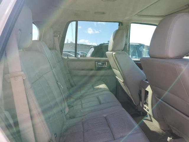 Photo 10 VIN: 5LMJJ2J57CEL04241 - LINCOLN NAVIGATOR 