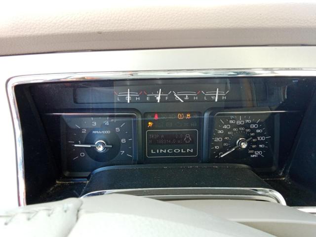 Photo 8 VIN: 5LMJJ2J58AEJ00240 - LINCOLN NAVIGATOR 