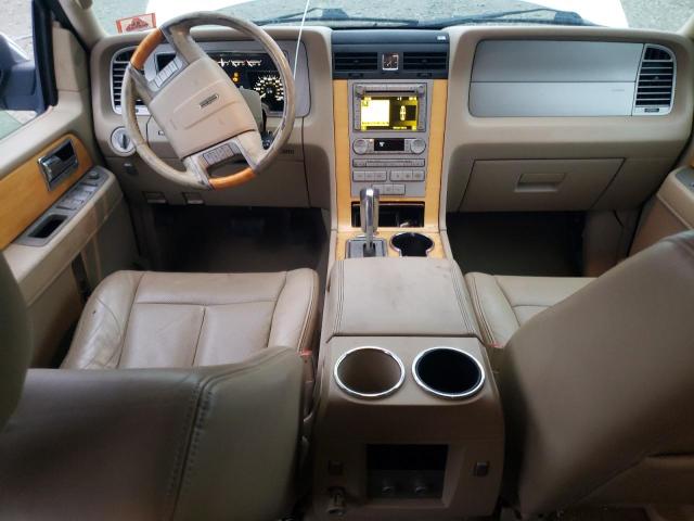 Photo 7 VIN: 5LMJJ2J58AEJ03767 - LINCOLN NAVIGATOR 