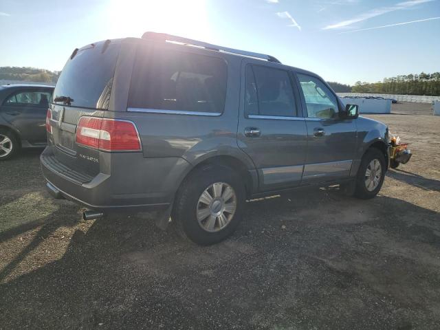 Photo 2 VIN: 5LMJJ2J58AEJ04885 - LINCOLN NAVIGATOR 