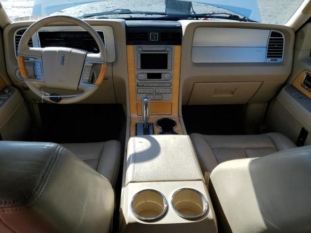 Photo 7 VIN: 5LMJJ2J59AEJ01137 - LINCOLN NAVIGATOR 