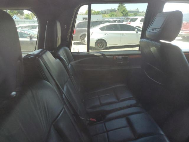 Photo 10 VIN: 5LMJJ2J59BEJ02063 - LINCOLN NAVIGATOR 