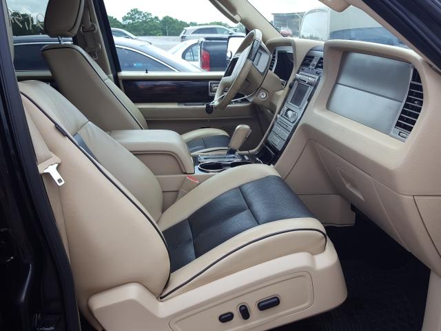 Photo 4 VIN: 5LMJJ2J5XAEJ00191 - LINCOLN NAVIGATOR 