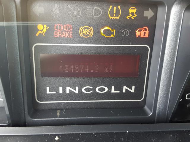 Photo 7 VIN: 5LMJJ2J5XAEJ00191 - LINCOLN NAVIGATOR 