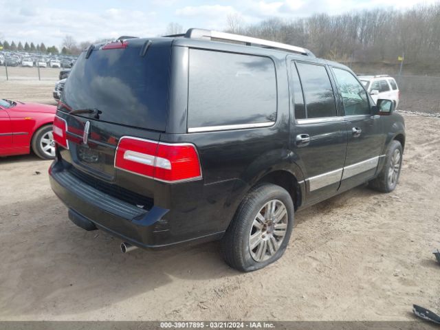 Photo 3 VIN: 5LMJJ2J5XAEJ02314 - LINCOLN NAVIGATOR 