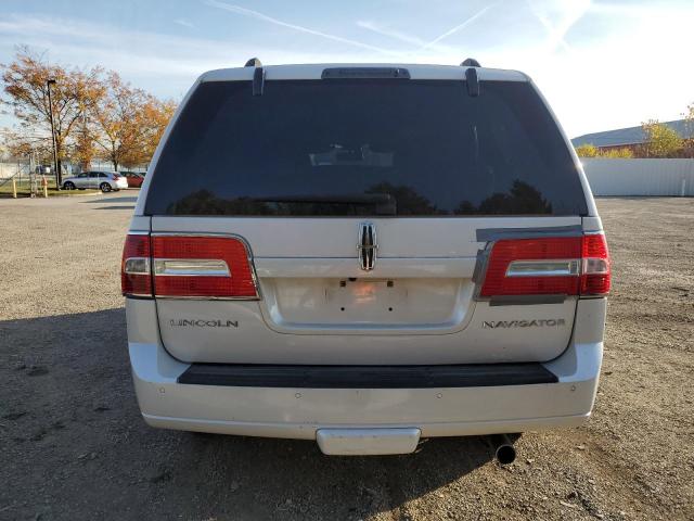 Photo 5 VIN: 5LMJJ2J5XAEJ10378 - LINCOLN NAVIGATOR 