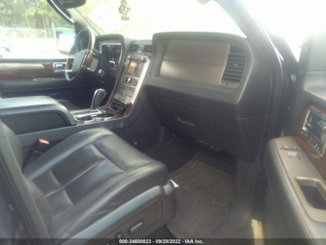 Photo 4 VIN: 5LMJJ2J5XCEL03486 - LINCOLN NAVIGATOR 