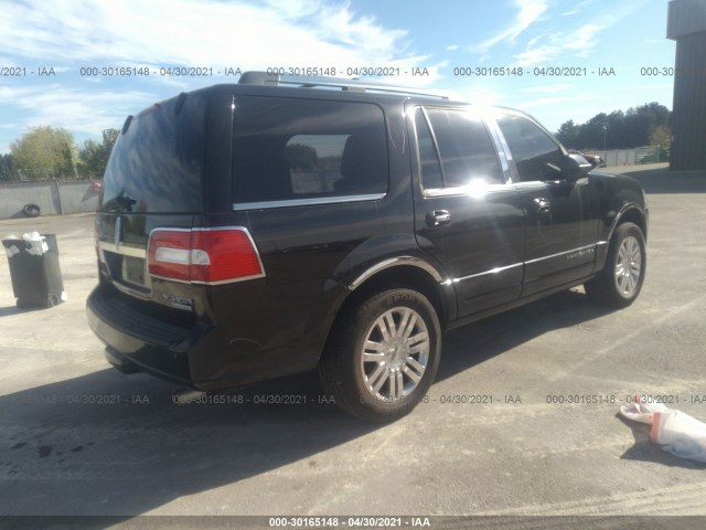 Photo 3 VIN: 5LMJJ2J5XCEL06307 - LINCOLN NAVIGATOR 