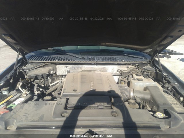 Photo 9 VIN: 5LMJJ2J5XCEL06307 - LINCOLN NAVIGATOR 