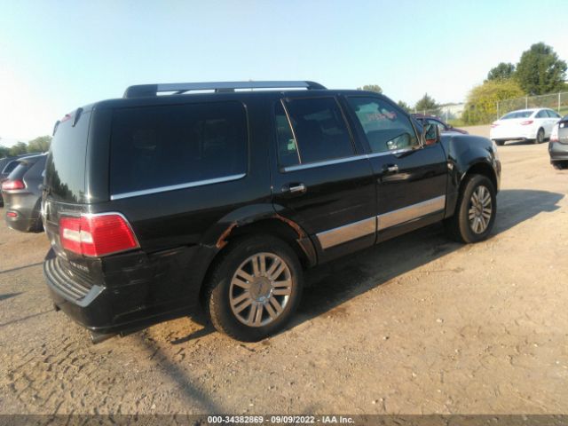 Photo 3 VIN: 5LMJJ2J5XDEL08155 - LINCOLN NAVIGATOR 