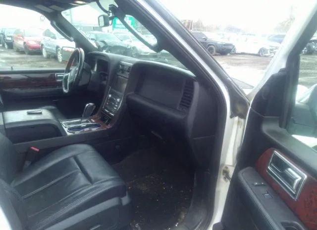 Photo 4 VIN: 5LMJJ2JT1FEJ14616 - LINCOLN NAVIGATOR 