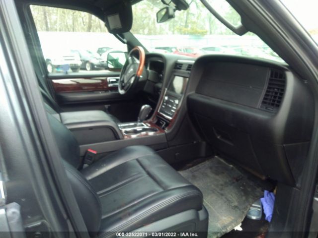 Photo 4 VIN: 5LMJJ2JT2HEL04542 - LINCOLN NAVIGATOR 