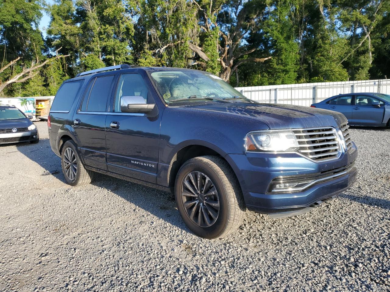 Photo 3 VIN: 5LMJJ2JT3FEJ08350 - LINCOLN NAVIGATOR 