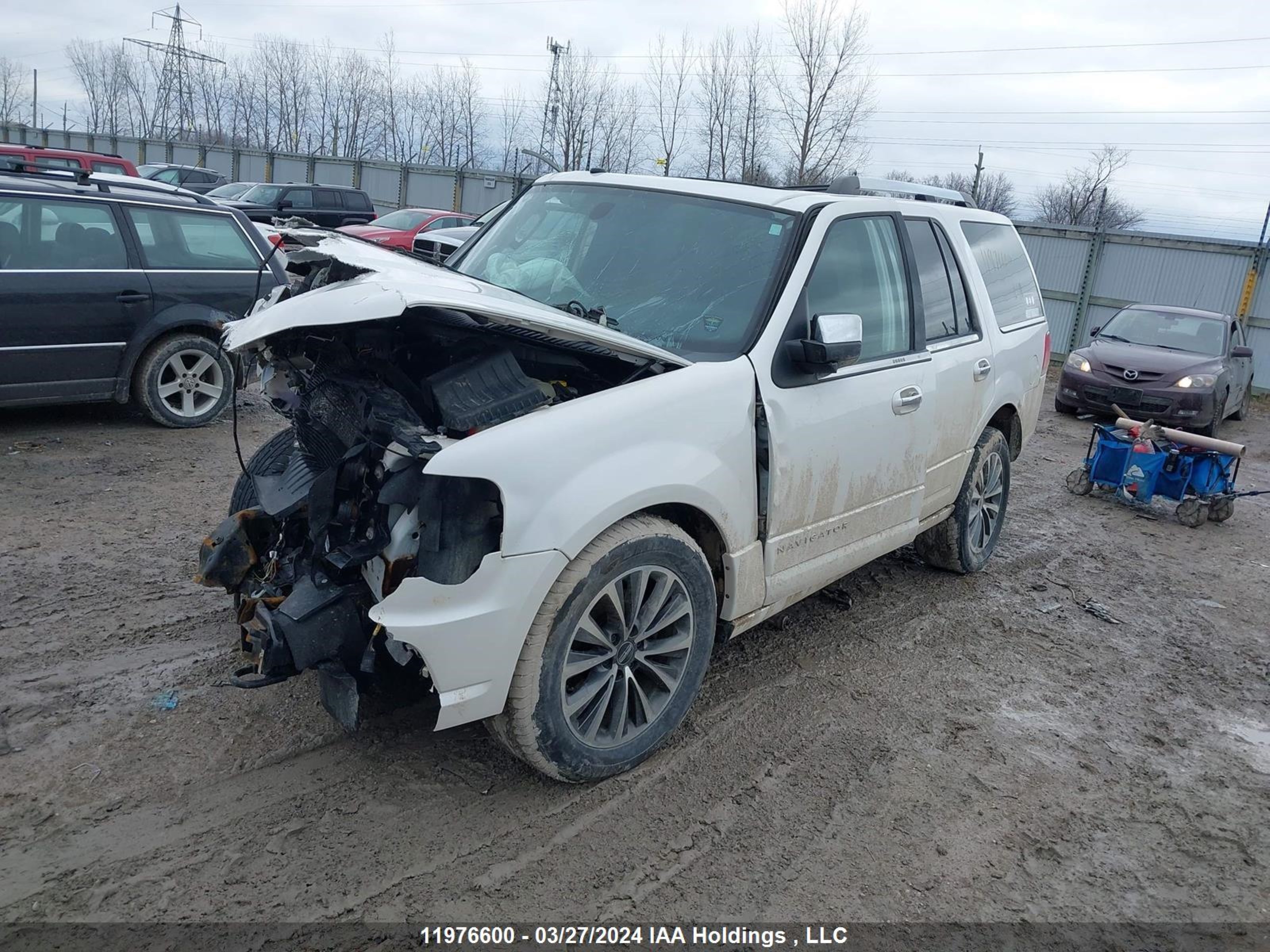 Photo 1 VIN: 5LMJJ2JT4HEL00704 - LINCOLN NAVIGATOR 