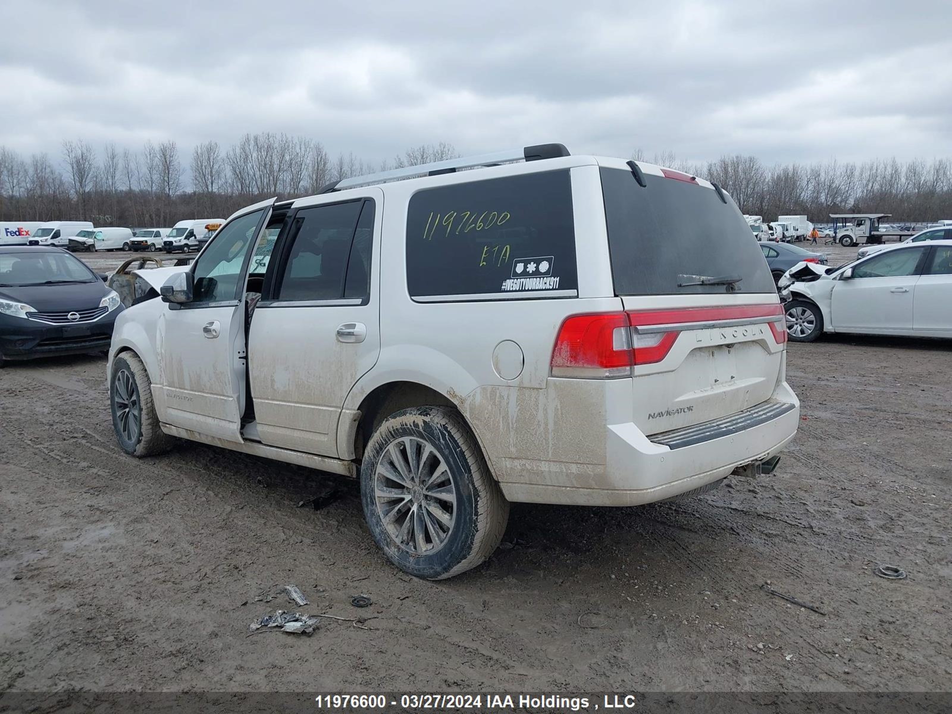 Photo 2 VIN: 5LMJJ2JT4HEL00704 - LINCOLN NAVIGATOR 