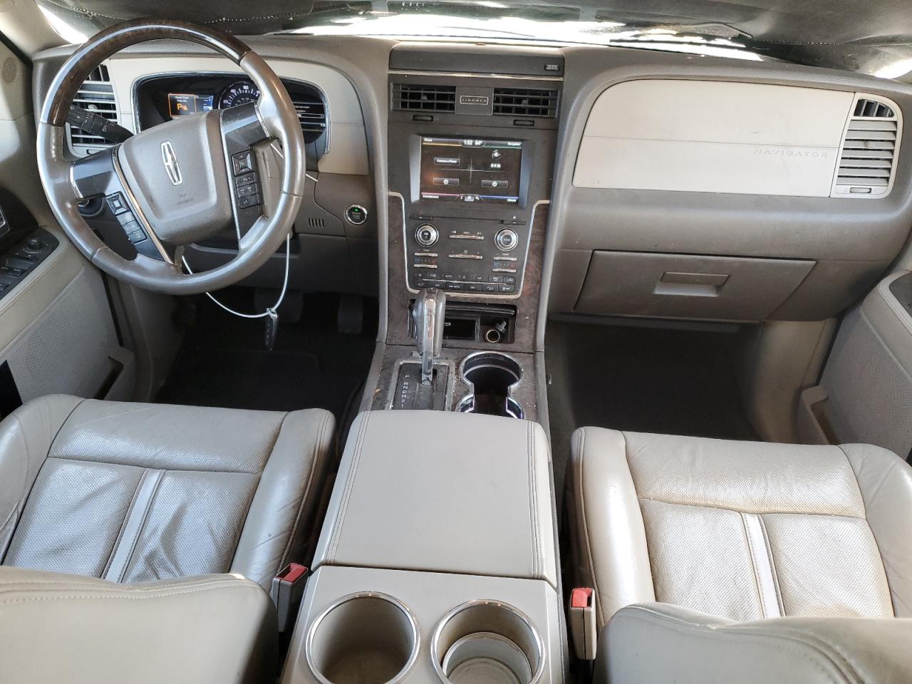 Photo 7 VIN: 5LMJJ2JT5FEJ13730 - LINCOLN NAVIGATOR 